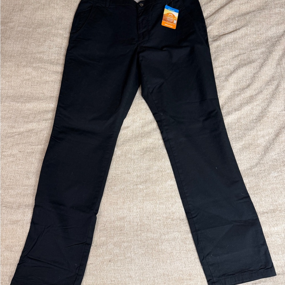 Columbia Black Men's Straight Fit Chinos